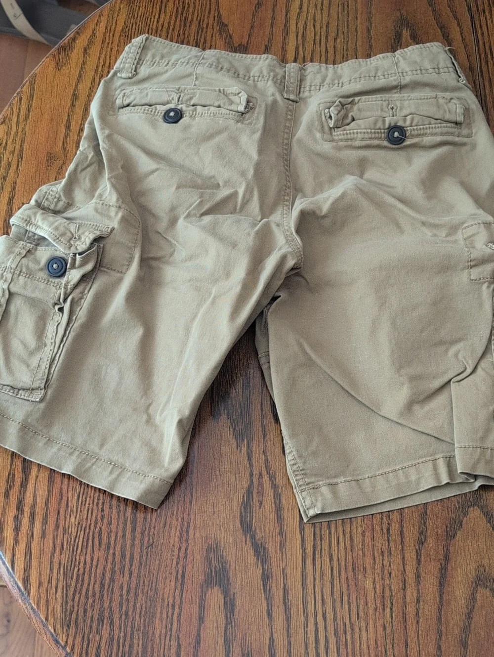 Men's Cargo Shorts in Dark Tan